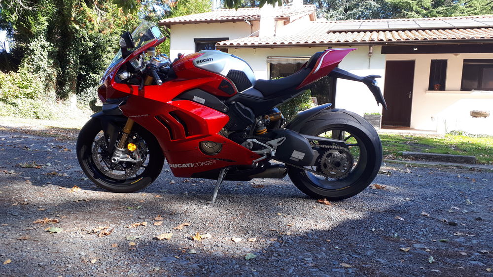 DUCATI 2020 occasion 79380 Montigny
