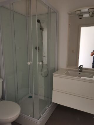  Appartement à louer 3 pièces 65 m²