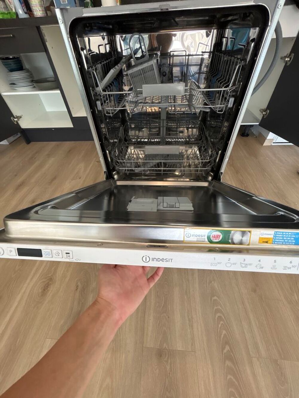 INDESIT - Lave vaisselle tout integrable / encastrable 60 cm Electroménager