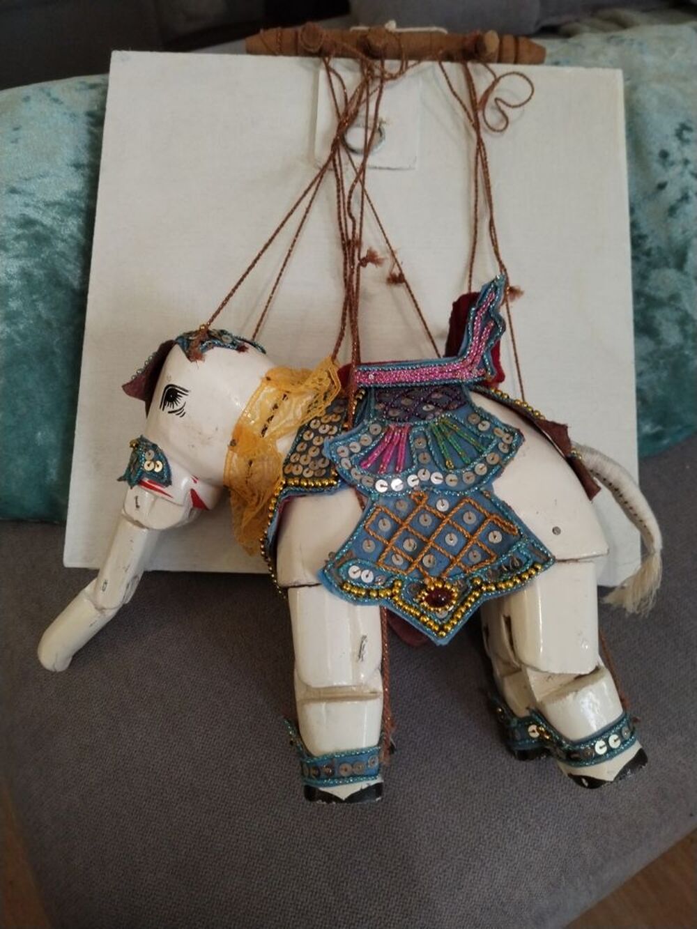 Marionnette &eacute;l&eacute;phant a fil Décoration