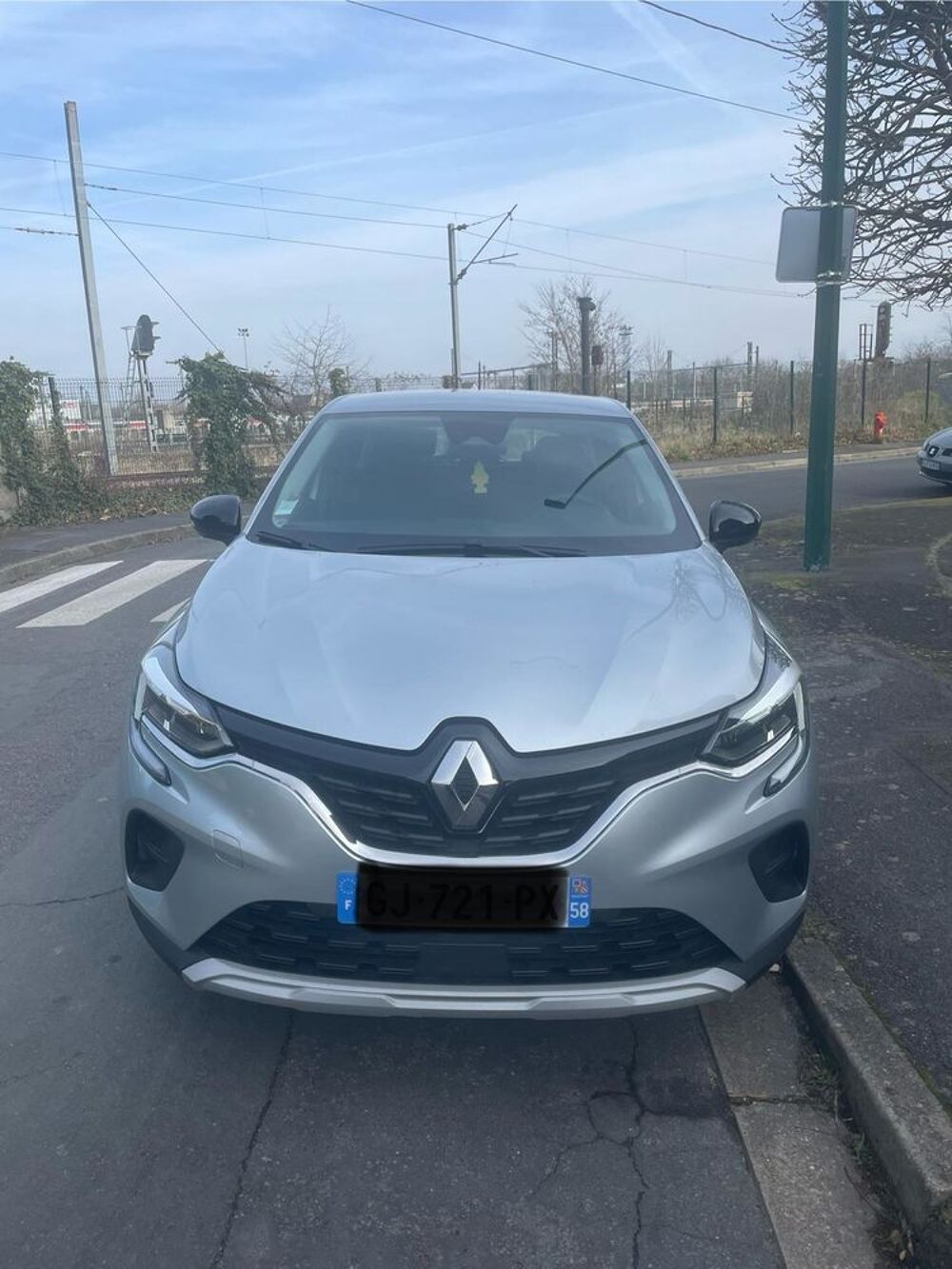 Captur TCe 90 91CV/67km 2022 occasion 58800 Marigny-sur-Yonne