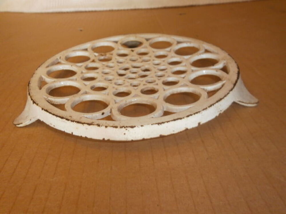 
Dessous de plat en fonte blanche Cuisine