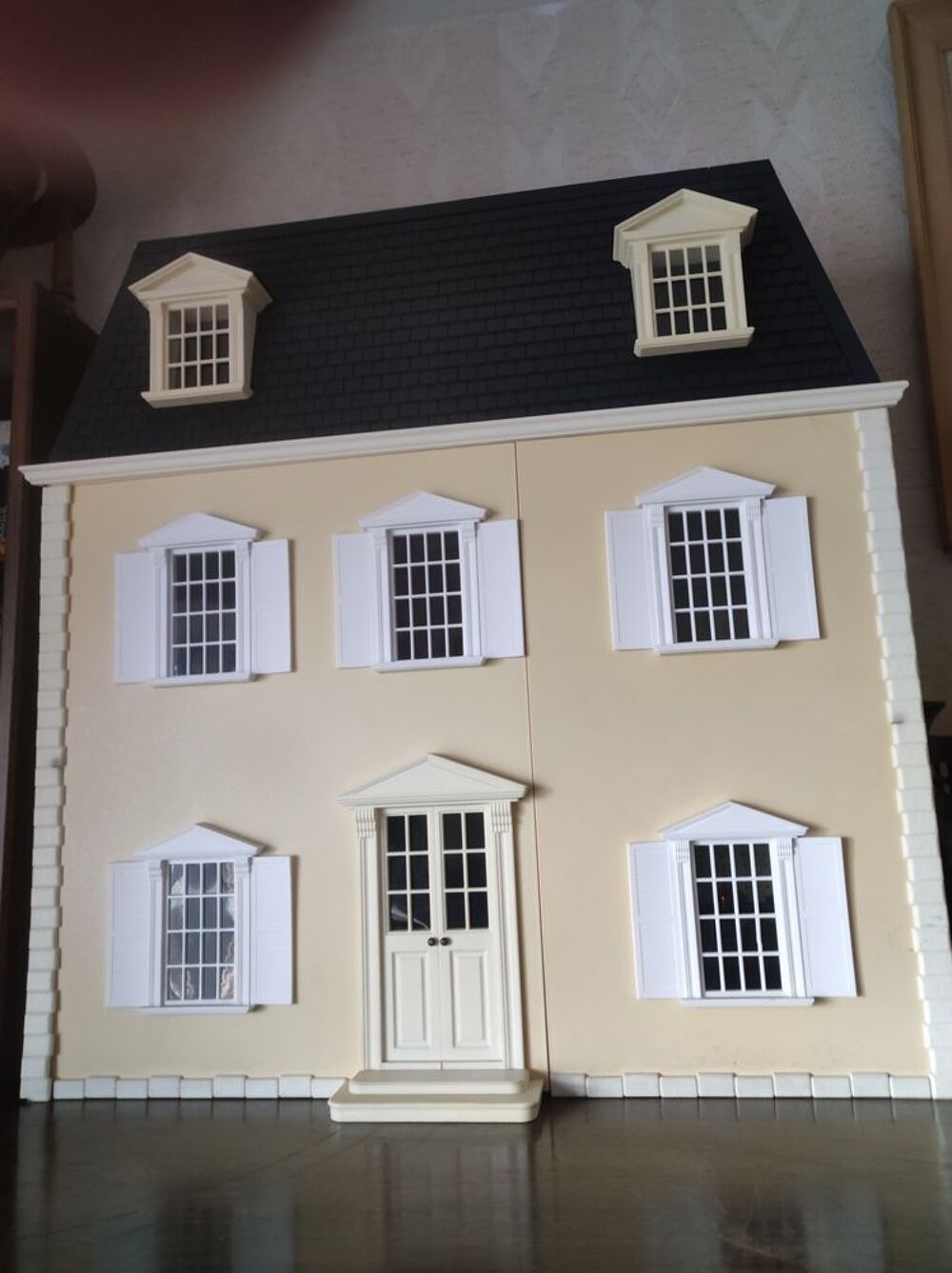 MAISON DE POUPEE DE COLLECTION D�coration