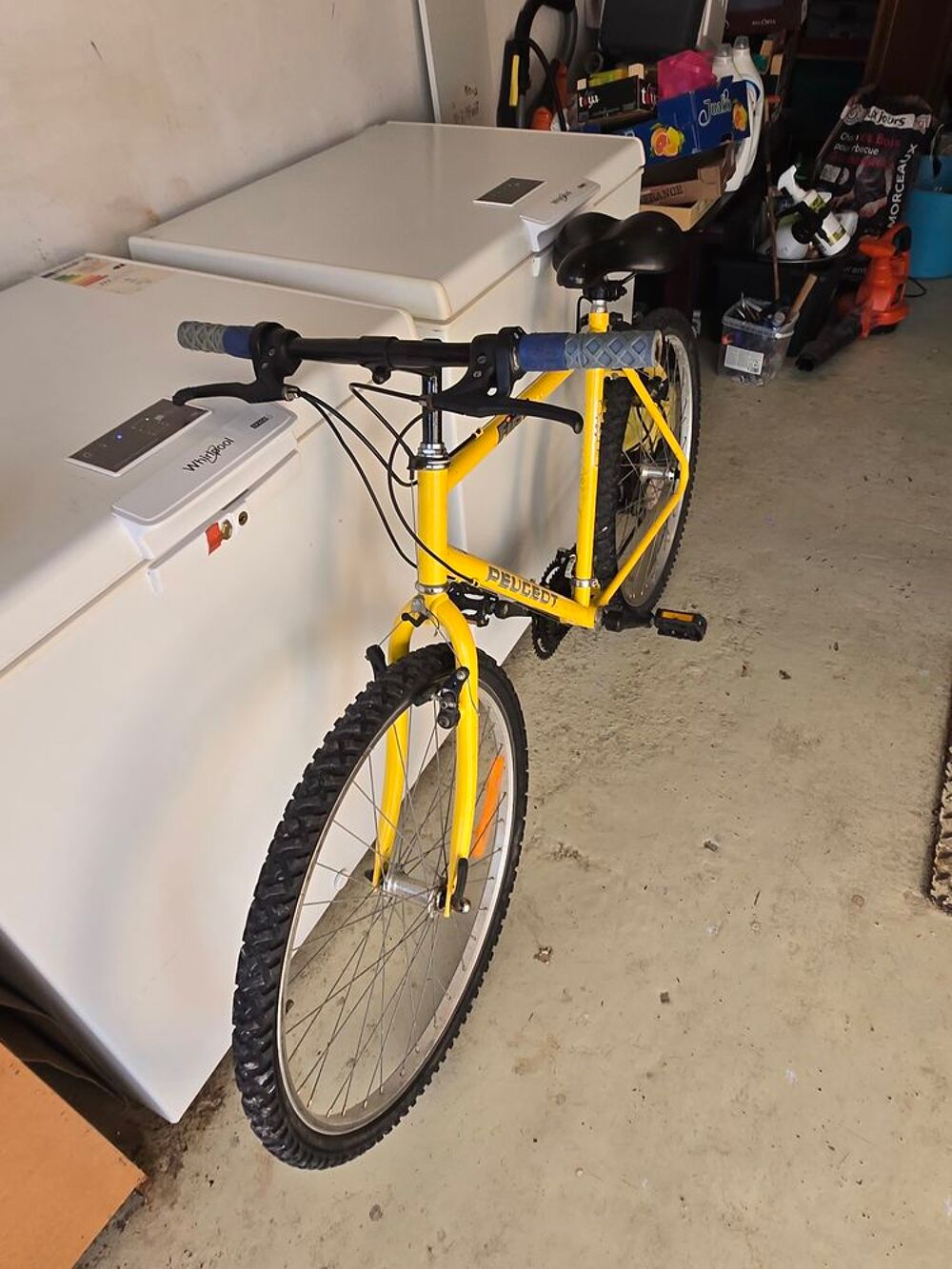V&eacute;lo peugeot jaune 24 pouces Vélos
