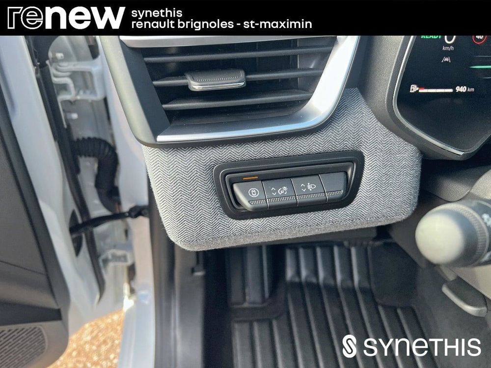Clio techno full hybrid E-Tech 145 ch - 25 2025 occasion 83170 Brignoles