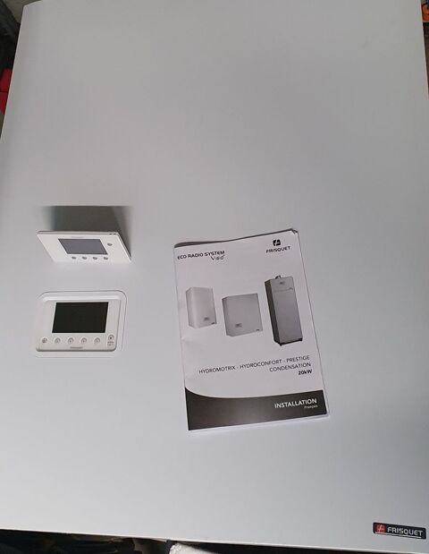 Chaudi�re murale hydrostatique Frisquet condensation 20 KW. Wattrelos (59)