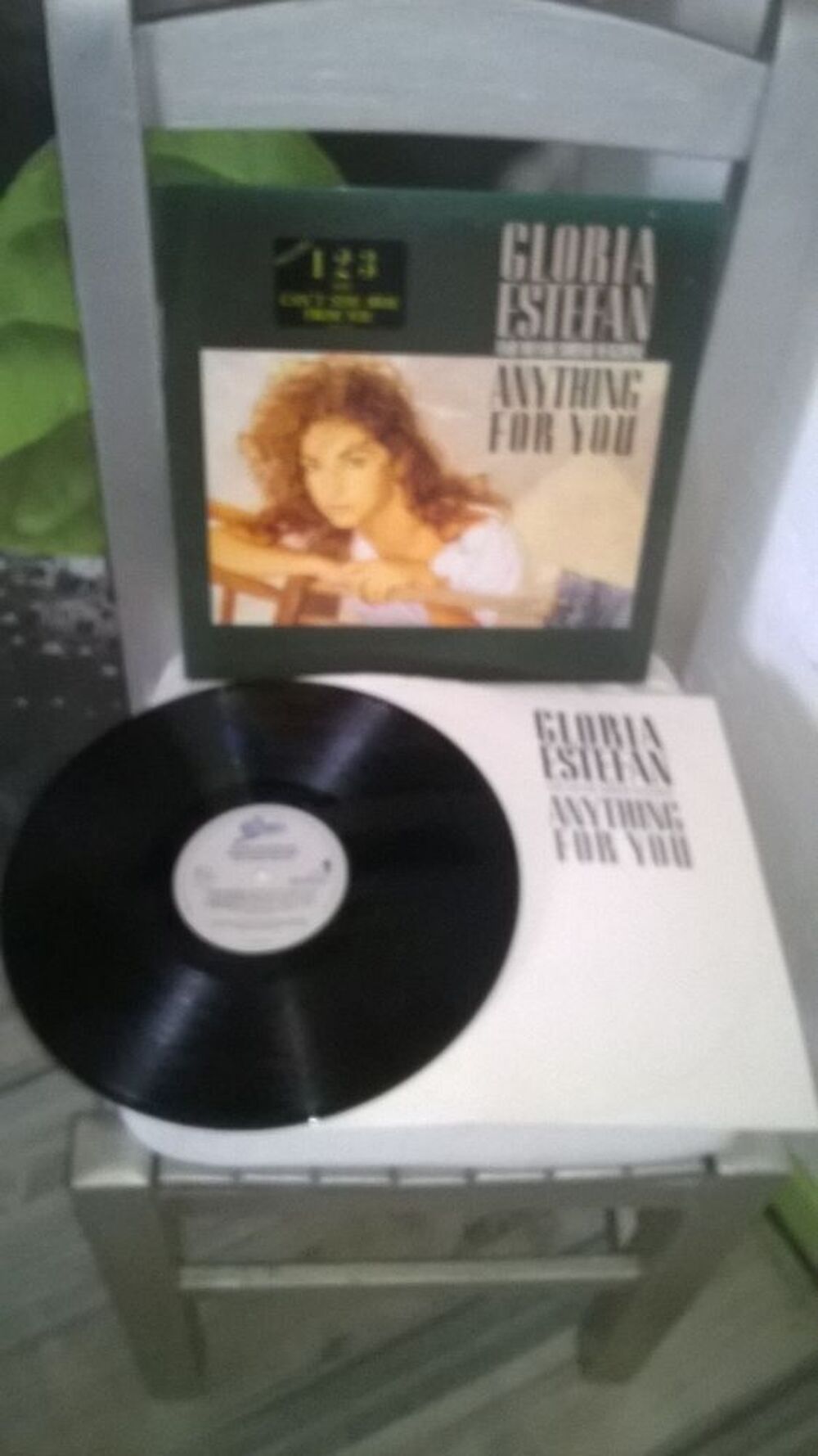 Vinyle Gloria Estefan 
Anything for you
1987
Excellent et CD et vinyles