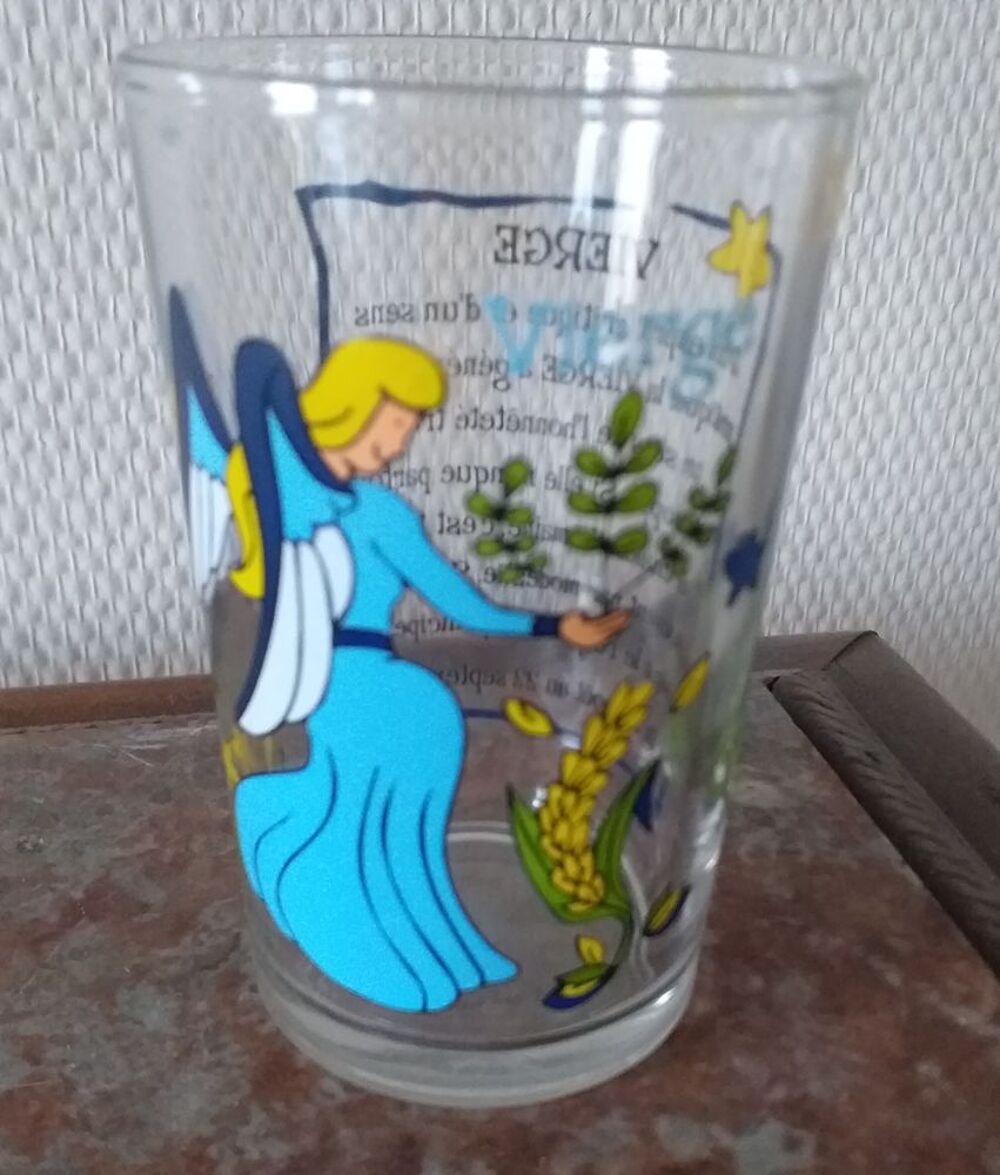 VERRE de collection, signes du zodiaque, horoscope : VIERGE 