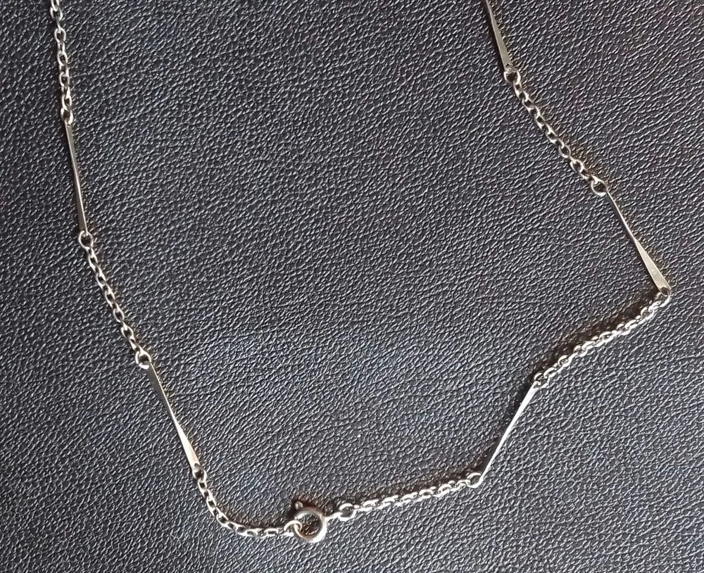 CHA&Icirc;NE ANCIENNE RAS du COU en ARGENT MASSIF Bijoux et montres