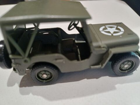 Jeep willys 1/43 eme 0 Castel-Sarrazin (40)