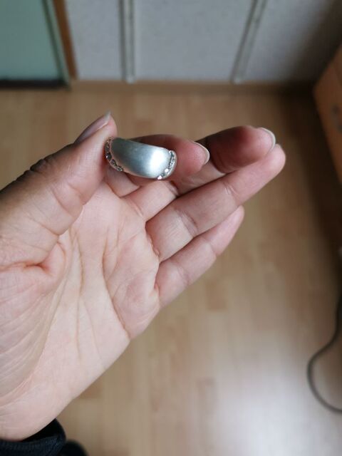 Bague strassée blanc sans marque, taille 54,  peu porté. 5 Villemomble (93)