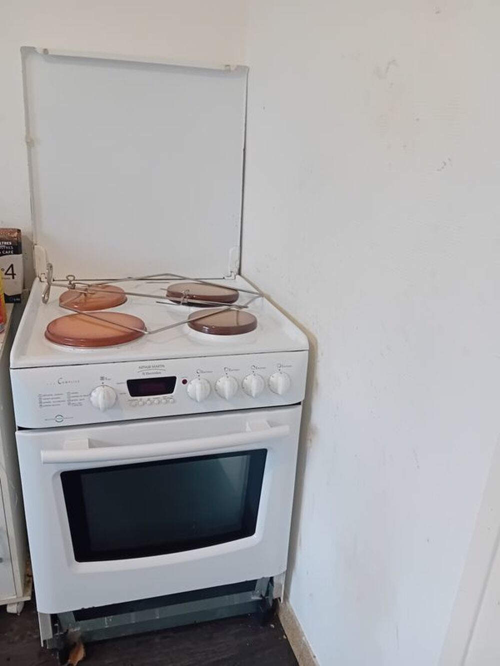 Cuisiniere electrique arthur martin Electroménager