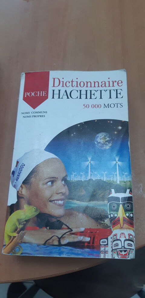 dictionnaire Hachette 50 000 mots 3 Croix (59)