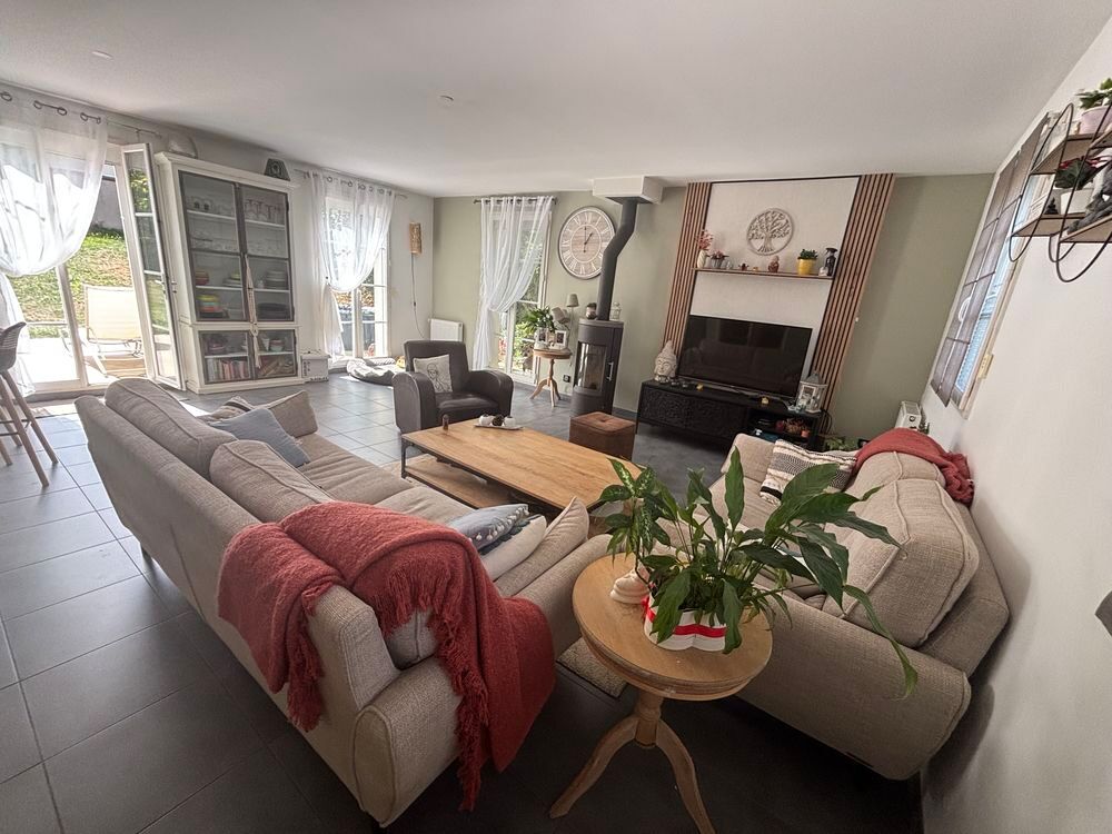 Vente Maison Maison familiale 6 chambres ? 170 m² ? Jardin sans vis-à-vis Magny-le-hongre