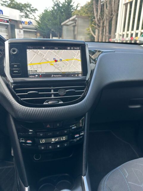 Peugeot 2008 PureTech 130ch S&S BVM6 Style (7 CV)