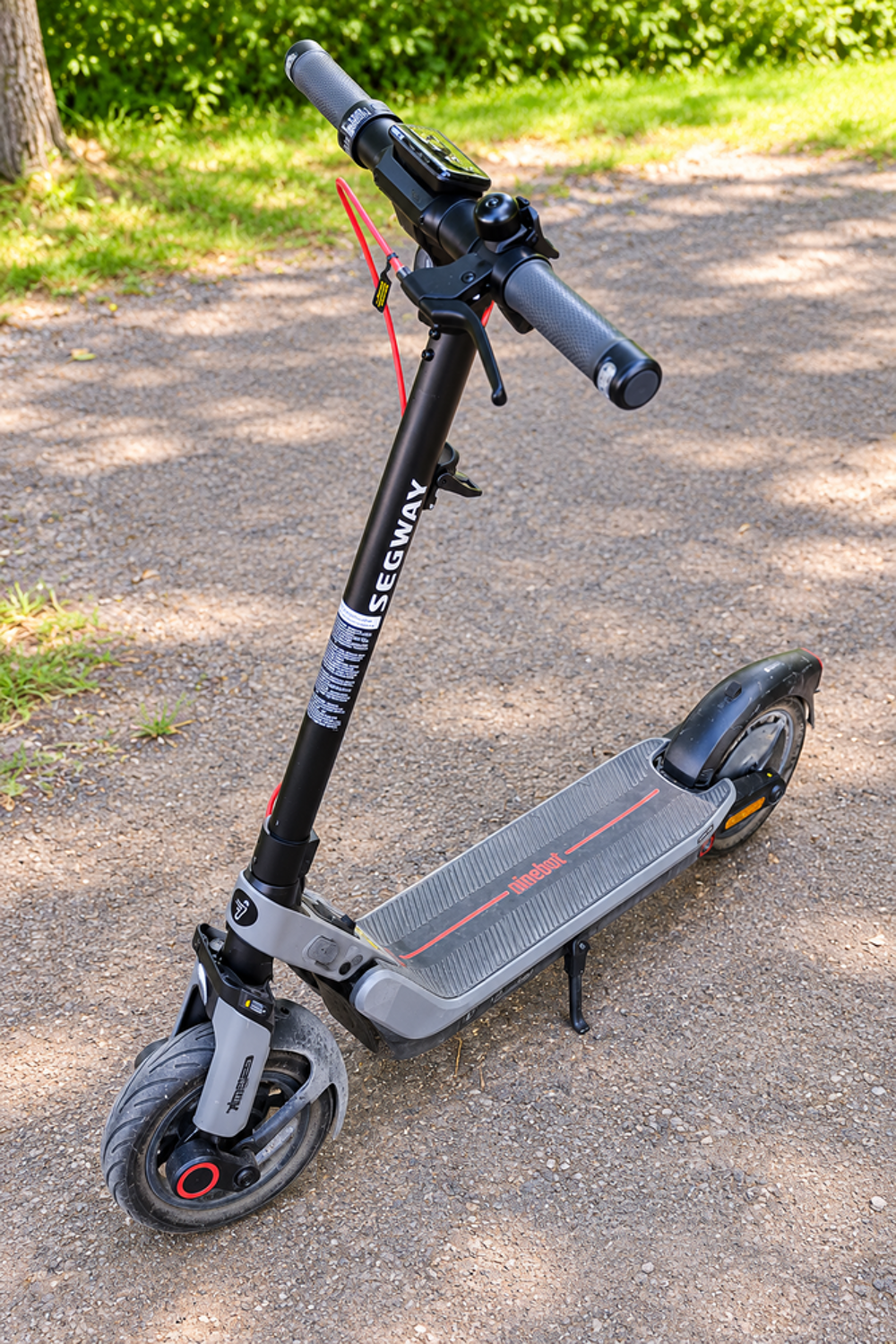 Trottinette Segway Ninebot E3 E + chargeur
Sports