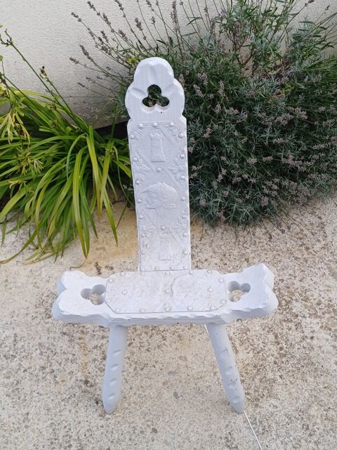 Ancien tabouret de traite chaise tripode 1 Rethel (08)