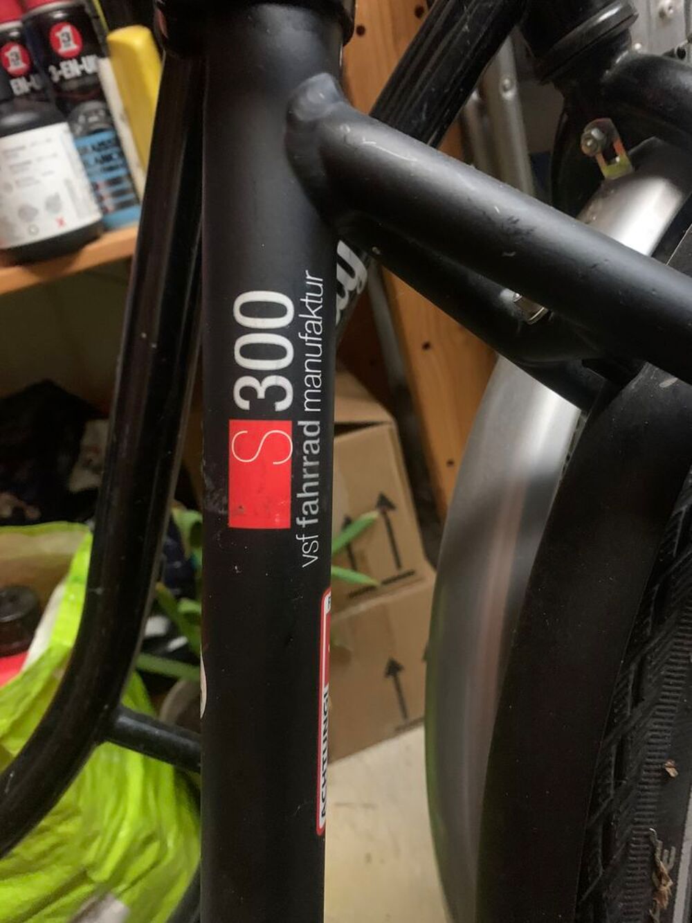 V&eacute;lo Kalkhoff pour dame, tr&egrave;s bonne qualit&eacute;, excellent &eacute;tat Vélos