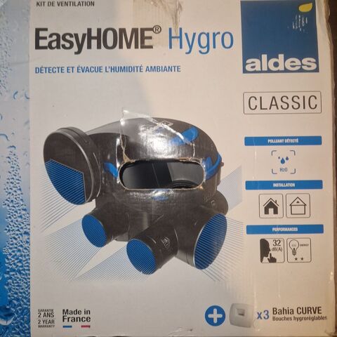 Vmc aldes simple flux neuve 215 16480 Sainte-souline