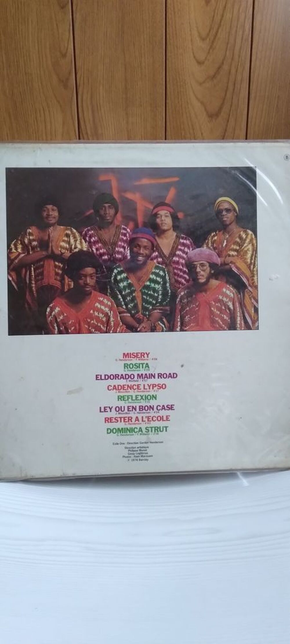 VINYLE VINTAGE DE MUSIQUE TROPICALE CD et vinyles