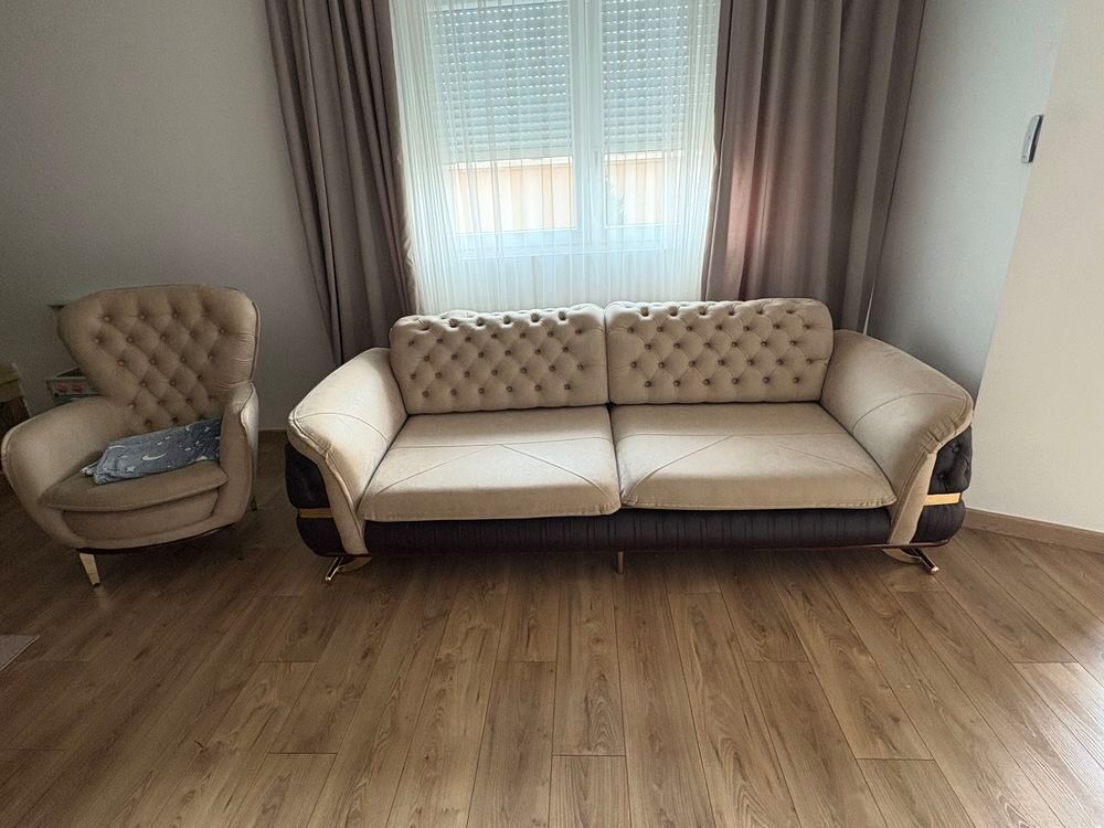 canap&eacute; avec 1 fauteuil Meubles