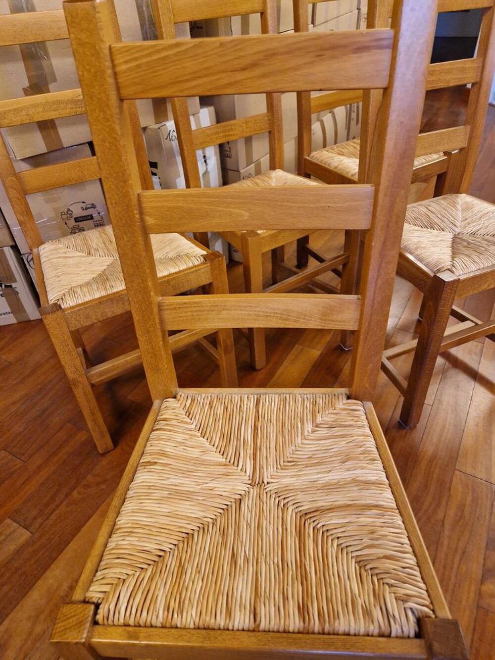 Lot de 6 chaises Salle &agrave; Manger. sur ORVAULT. Meubles