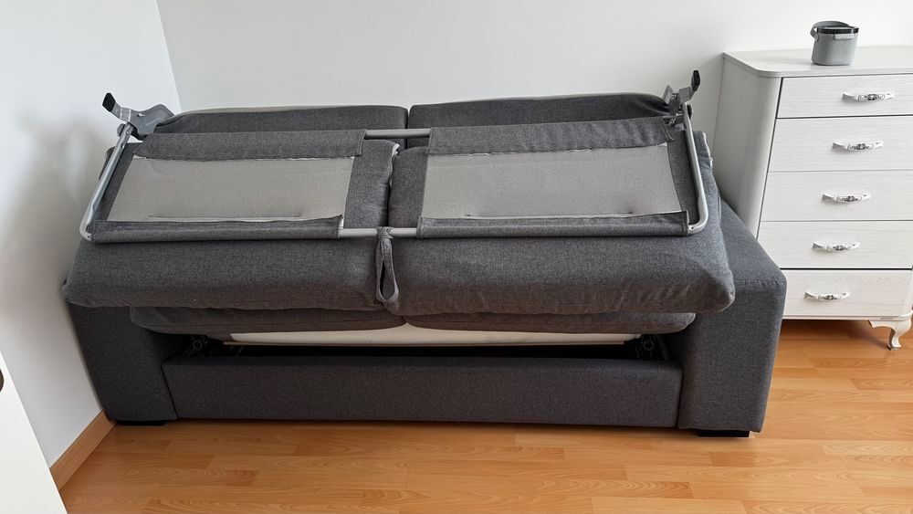 Canap&eacute; Lit Convertible 3 places &amp; Matelas 140x190x18 Meubles