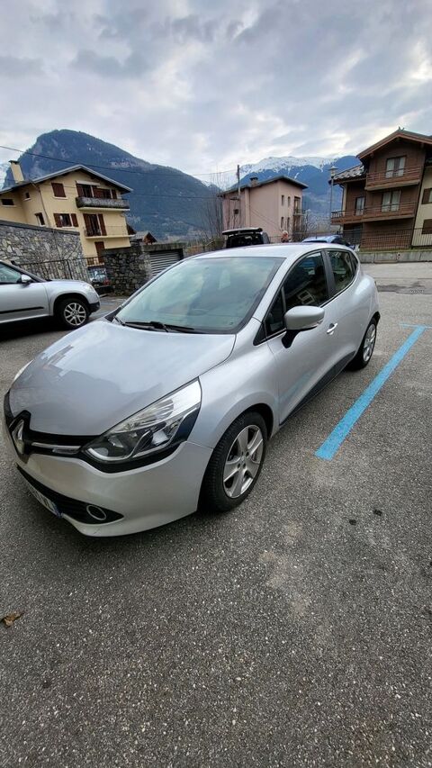 Renault clio iv TCe 90 eco2 Limited