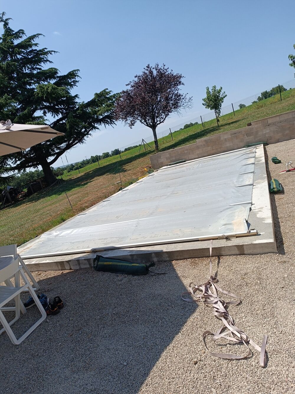 b&acirc;che &agrave; barre pour piscine Jardin