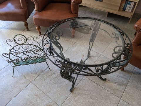 Table + Porte-revues en fer forg 100 Saint-Alban-de-Roche (38)