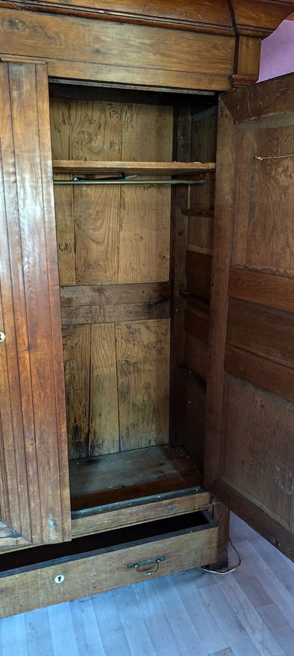 Belle armoire ancienne Meubles