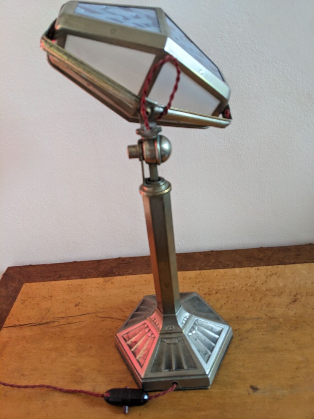 lampe PIROUETT avec verres nuages.Voir photos. Vendu sans am Décoration