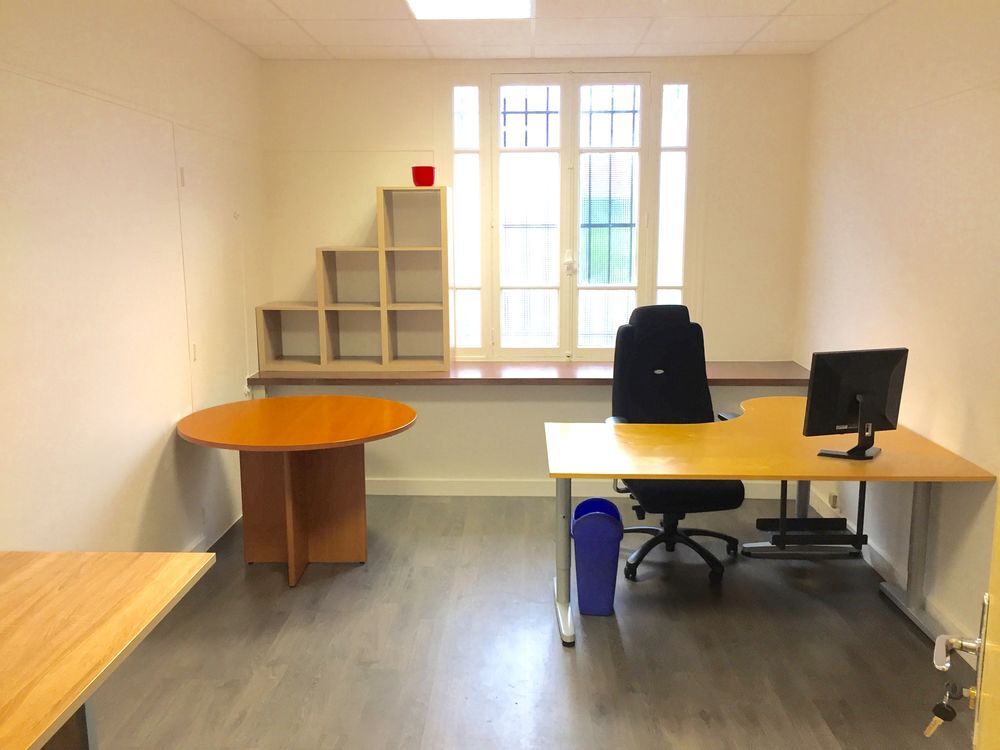 Location Autre bureau  20m2 Ivry-sur-seine