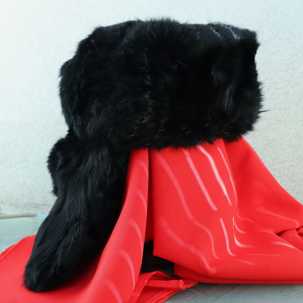 Chapka/Ouchanka Russe en peau de lapin noir. Vêtements