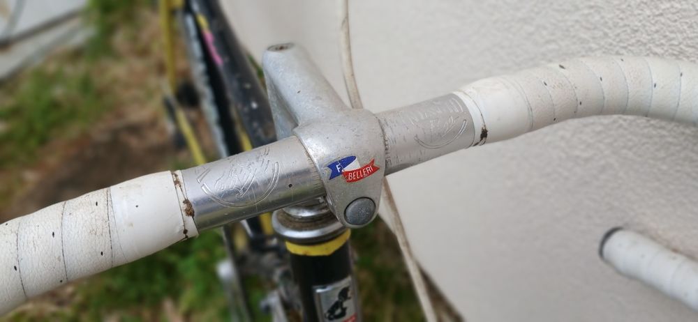 VELO ROUTE PEUGEOT VINTAGE Vélos