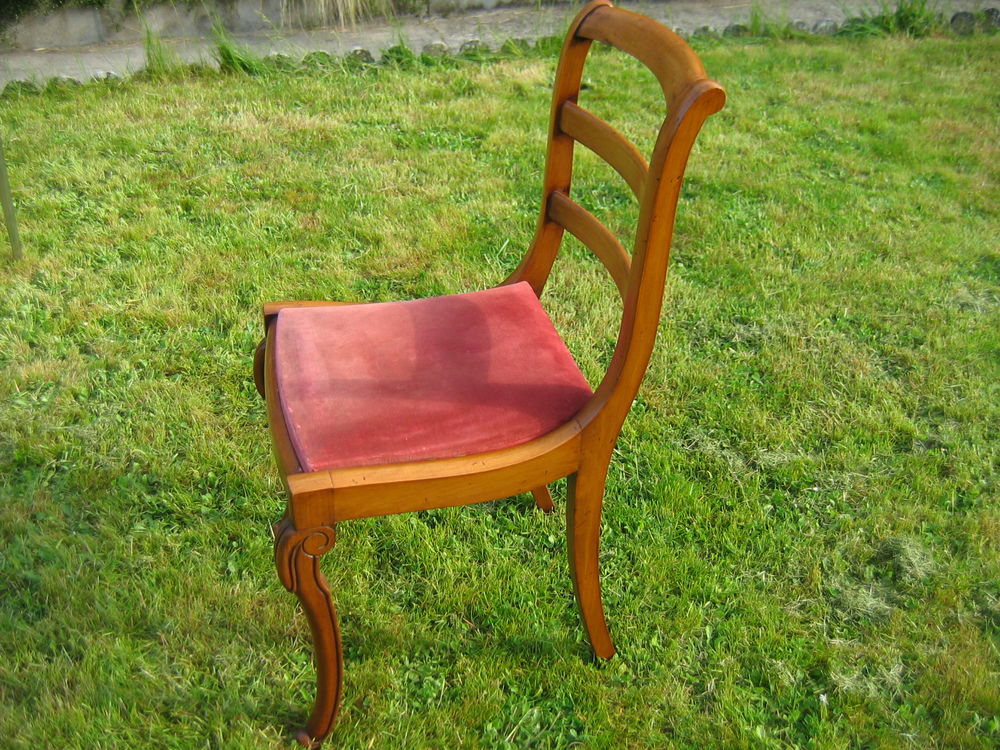 2 CHAISES (vintage) Meubles