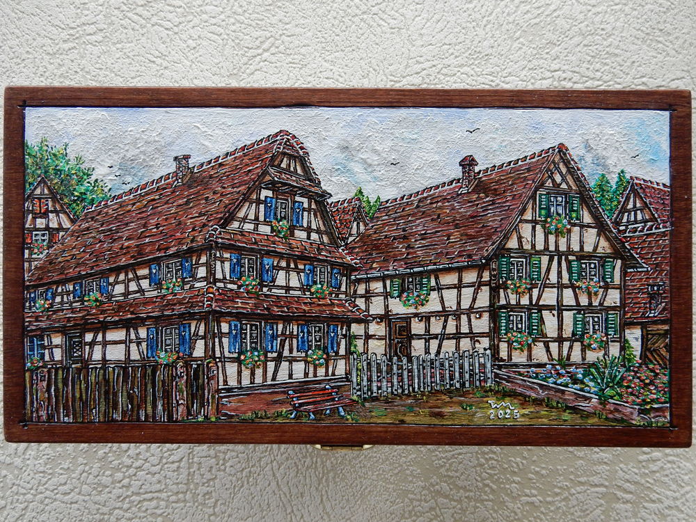Peintre amateur : Boite en bois avec peinture alsacienne Décoration