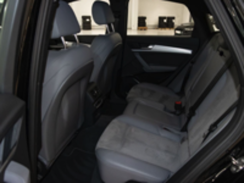 Q5 Sportback 50 TFSIe 299 S tronic 7 Quattro Business Executive 2023 occasion 59000 Lille