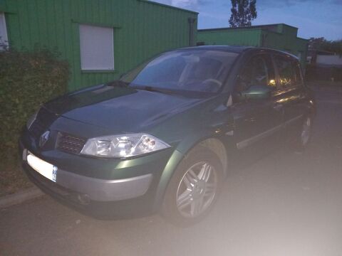 Renault megane ii Mégane 1.6 16V Confort Authentiqu