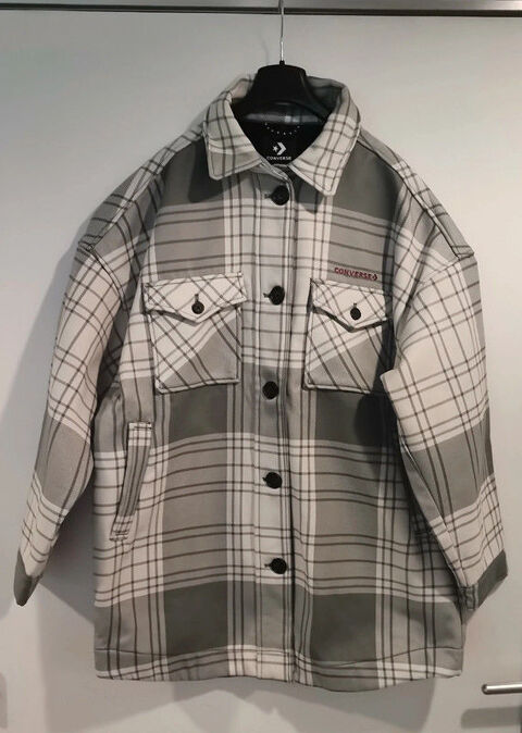 Surchemise chaude neuve oversize Converse taille L Paris 18 (75)