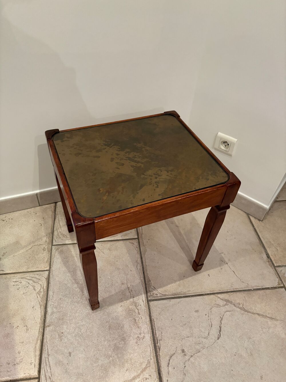 Table d'appoint vintage en bois avec plateau d&eacute;coratif Meubles