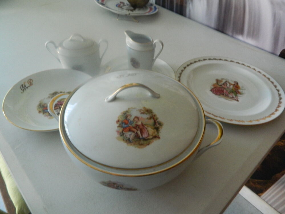 VAISSELLE ANCIENNE NEUVE Cuisine