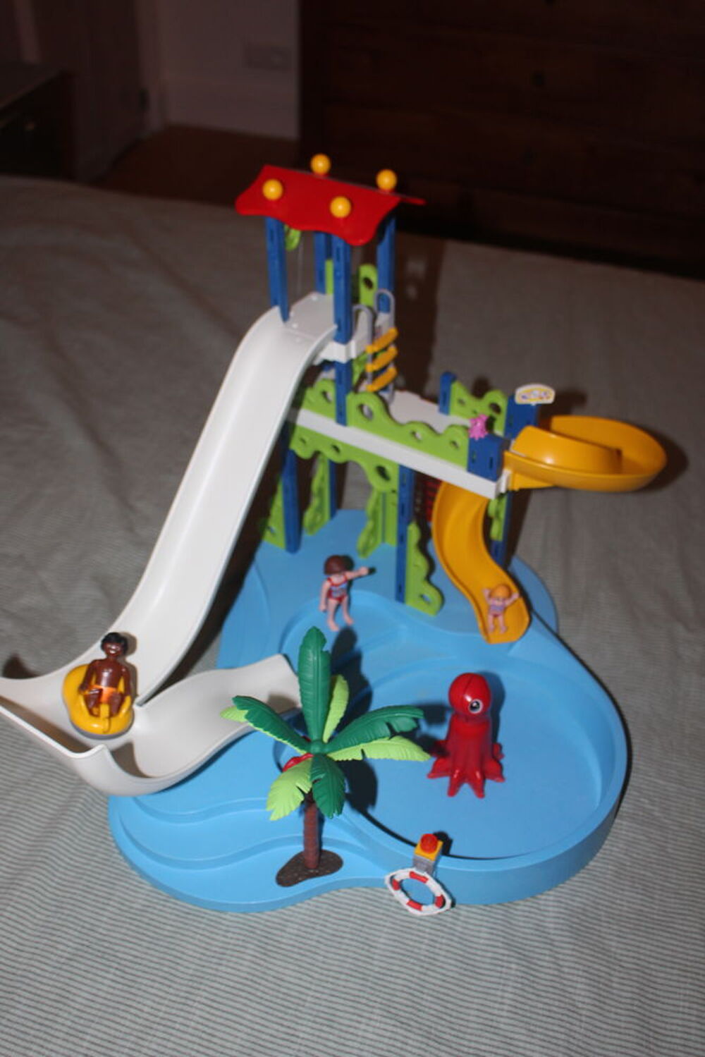 Playmobil - Parc aquatique avec toboggan g&eacute;ant &quot;Summer Fun&quot; Jeux / jouets