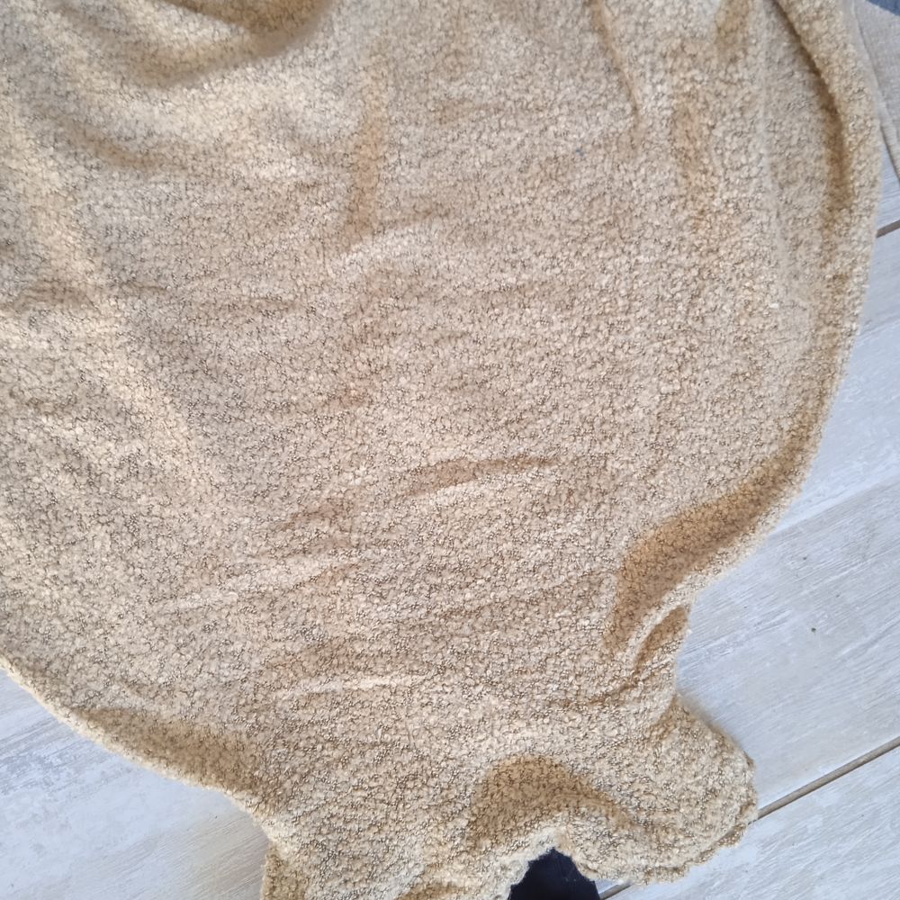 Pancho marron clair fermeture boutons encolure 70 % acryliqu Vêtements