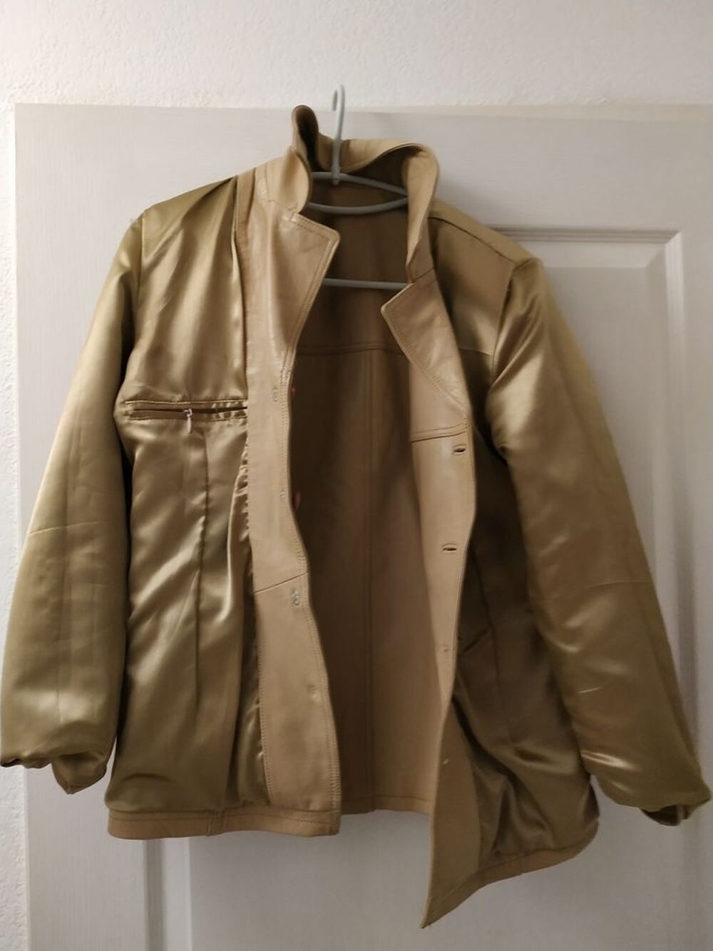 Veste en cuire ch&egrave;vre beige Vêtements