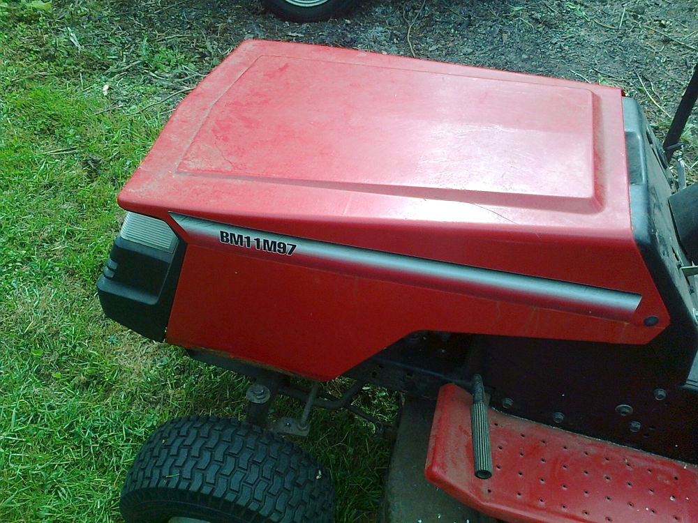 capot tracteur tondeuse Jardin