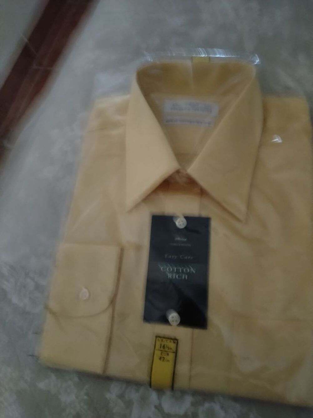 LOT DE VETEMENTS A PARTIR DE 10€ PIECE Vêtements