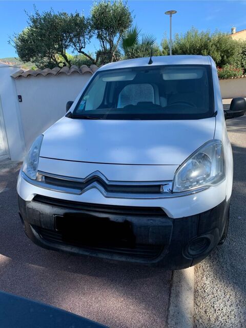 Citro&euml;n Berlingo BERLINGO 1.6 HDi 75 800 KG CLUB ENTREPRISE PACK 2015 occasion Roquebrune-sur-Argens 83520