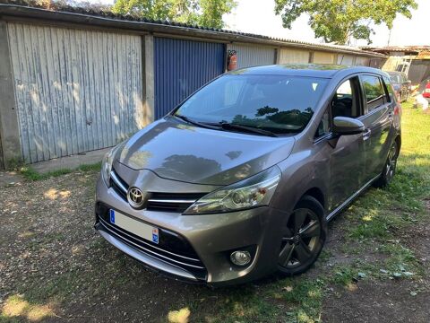 Toyota verso 112 D-4D FAP Feel! SkyView