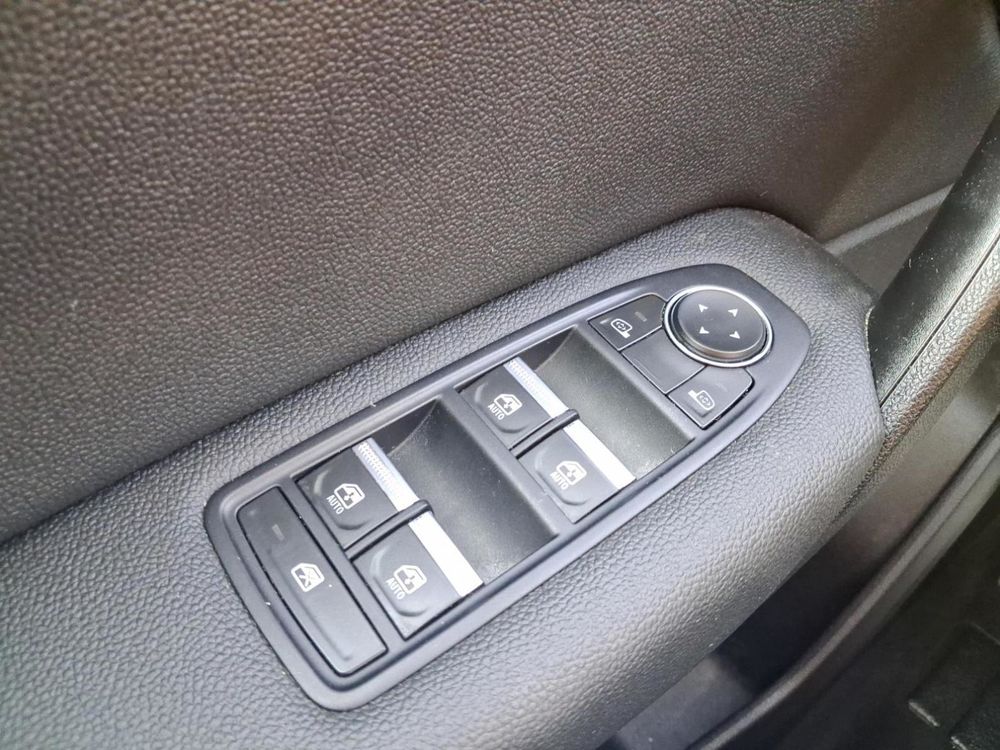 Captur E-Tech 145 - 21 Intens 2022 occasion 91700 Sainte-Genevi&egrave;ve-des-Bois